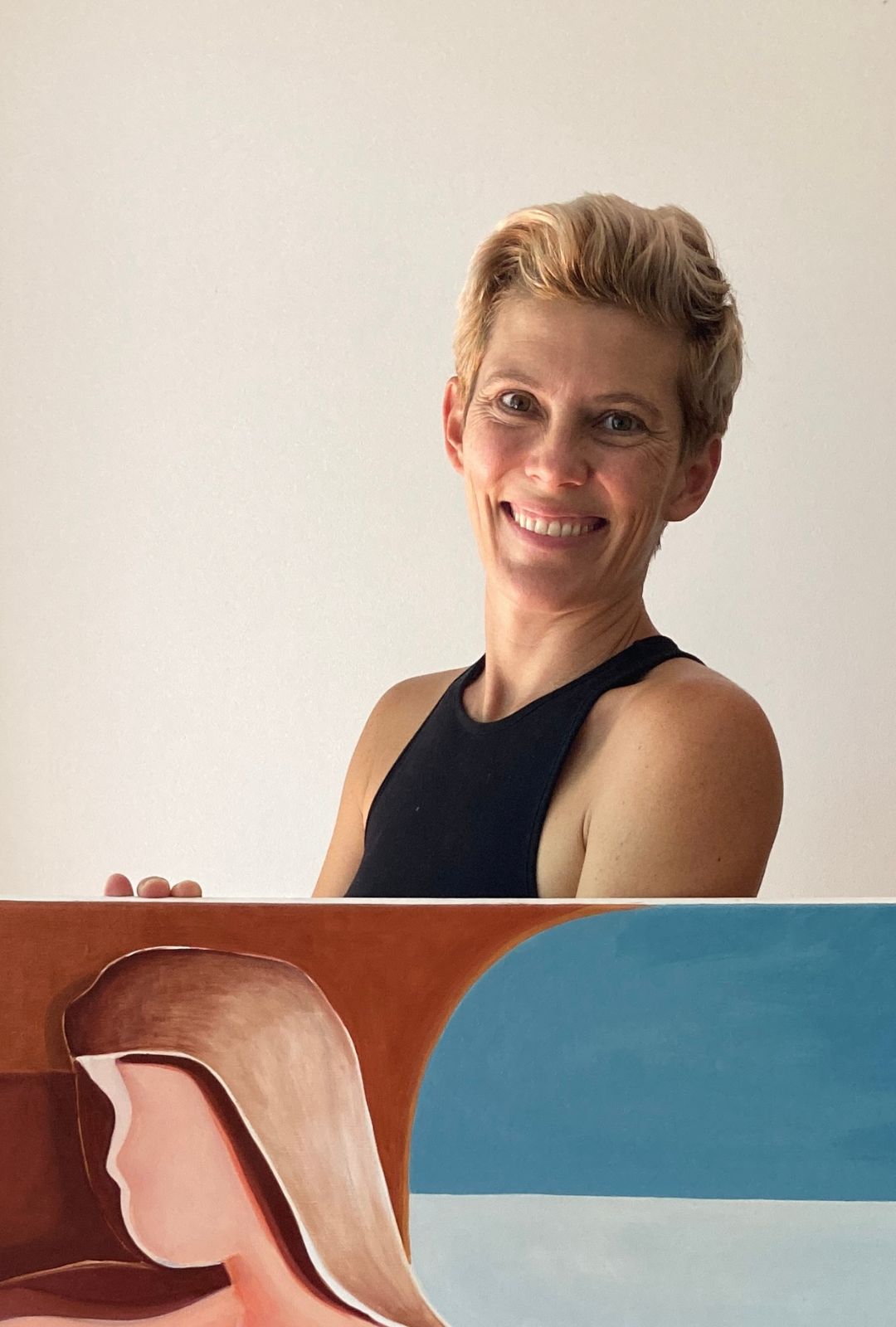 Australian Artist with painting - Michelle Macnamara
